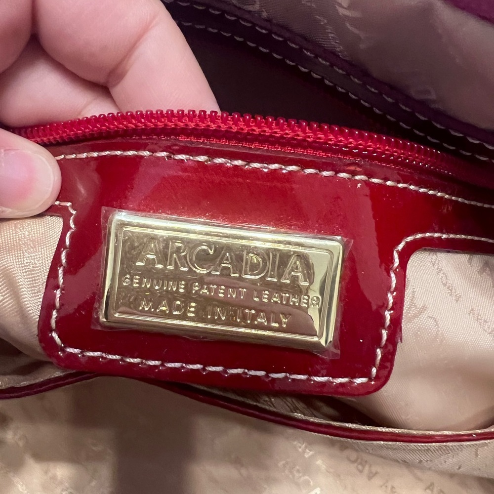 Arcadia Genuine Patent Leather Embossed Logo Satchel Handbag Made In Italy - Picture 8 of 9